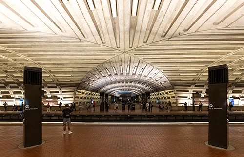 People wait for the train at DC subway station